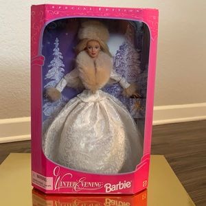 Barbie- Winter Evening-Special Edition 1998